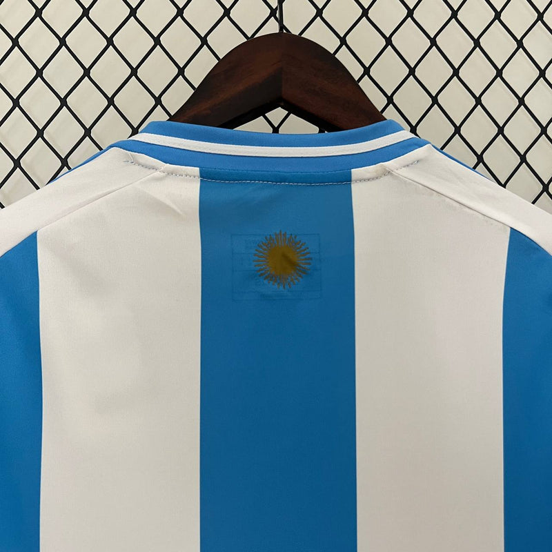 Camisa Seleção Argentina I Home 24/25 - ADIDAS - Masculina - Modelo Torcedor - Azul e Branca